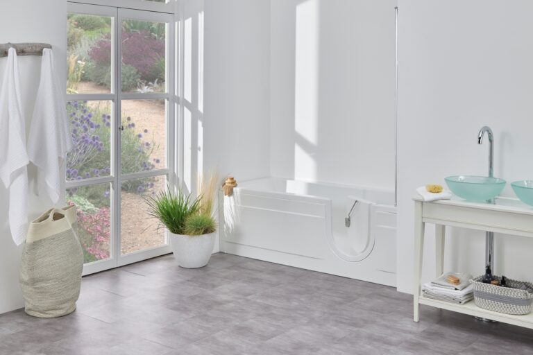 Arizona walk in bath with door open