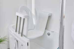 Easyriser bath with shower screen and risen chair detail