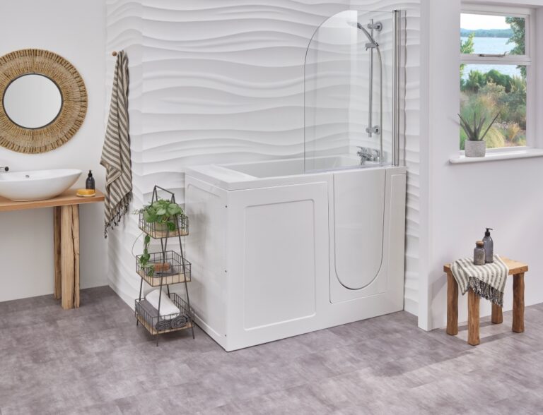 Georgia Walk in bath